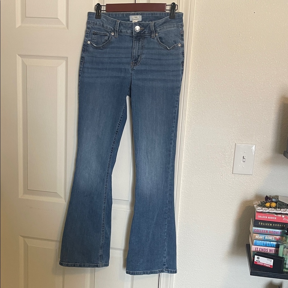Stylish Blue Flare Jeans for Women